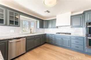 Single Family Residence, 1112 Mesa dr, Simi Valley, CA 93063 - 9