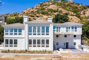 Residential Lease, 1112 Mesa DR, Simi Valley, CA  Simi Valley, CA 93063