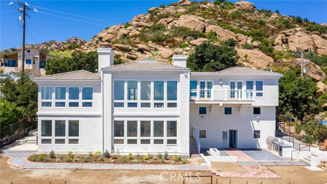 Single Family Residence, 1112 Mesa dr, Simi Valley, CA 93063 - 1