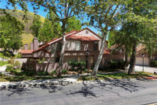 Condominium, 286 Via Colinas, Thousand Oaks, CA  Thousand Oaks, CA 91362
