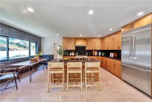 Single Family Residence, 11268 Dona Lola dr, Studio City, CA 91604 - 11