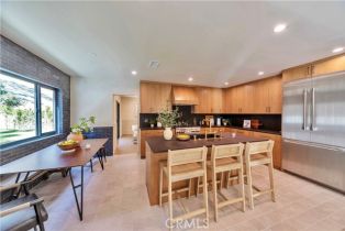 Single Family Residence, 11268 Dona Lola dr, Studio City, CA 91604 - 12