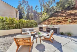 Single Family Residence, 11268 Dona Lola dr, Studio City, CA 91604 - 29