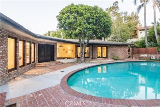 Single Family Residence, 3828 Alomar dr, Sherman Oaks, CA 91423 - 2