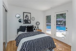 Single Family Residence, 3828 Alomar dr, Sherman Oaks, CA 91423 - 28