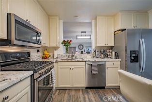 Condominium, 15762 Midwood dr, Granada Hills, CA 91344 - 9