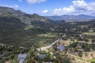Single Family Residence, 24300 Sylvan Glen rd, Calabasas, CA 91302 - 10