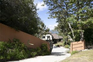 Single Family Residence, 24300 Sylvan Glen rd, Calabasas, CA 91302 - 17