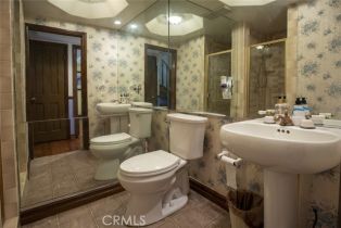 Single Family Residence, 24300 Sylvan Glen rd, Calabasas, CA 91302 - 40