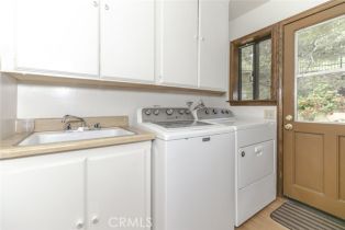 Single Family Residence, 24300 Sylvan Glen rd, Calabasas, CA 91302 - 41