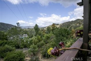 Single Family Residence, 24300 Sylvan Glen rd, Calabasas, CA 91302 - 45