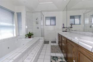 Single Family Residence, 24300 Sylvan Glen rd, Calabasas, CA 91302 - 59