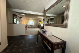 Single Family Residence, 22216 Del Valle st, Woodland Hills, CA 91364 - 4