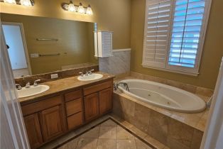 Townhouse, 4116 Kling st, Burbank, CA 91505 - 8