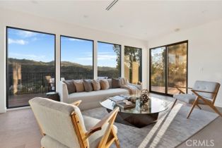 Single Family Residence, 4335 Chaumont rd, Woodland Hills, CA 91364 - 16