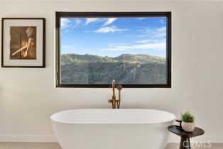 Single Family Residence, 4335 Chaumont rd, Woodland Hills, CA 91364 - 27