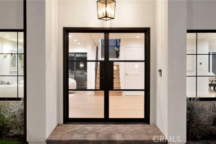 Single Family Residence, 4335 Chaumont rd, Woodland Hills, CA 91364 - 37