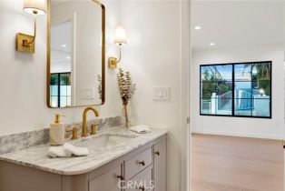 Single Family Residence, 4335 Chaumont rd, Woodland Hills, CA 91364 - 8