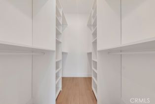 , 16510 San Fernando Mission blvd, Granada Hills, CA 91344 - 18