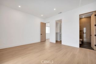 , 16510 San Fernando Mission blvd, Granada Hills, CA 91344 - 23