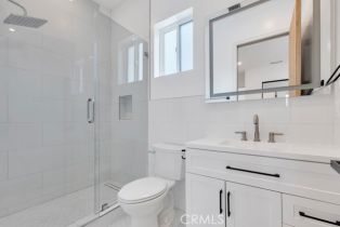 , 16510 San Fernando Mission blvd, Granada Hills, CA 91344 - 27