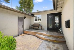 Single Family Residence, 11612 Swinton ave, Granada Hills, CA 91344 - 3