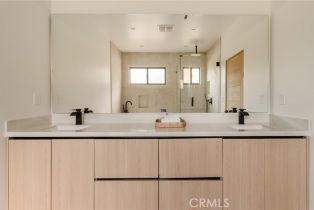 Single Family Residence, 18155 Lake Encino dr, Encino, CA 91316 - 28