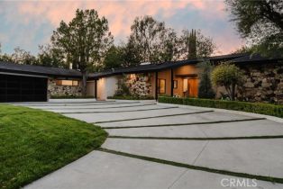 Single Family Residence, 18155 Lake Encino dr, Encino, CA 91316 - 49