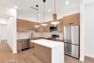 , 16514 San Fernando Mission blvd, Granada Hills, CA 91344 - 6