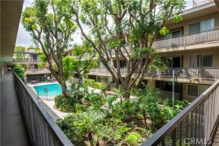 Apartment, 5415 Newcastle ave, Encino, CA 91316 - 22