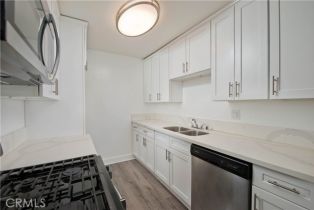 Apartment, 5415 Newcastle ave, Encino, CA 91316 - 7