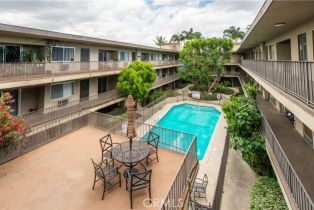 Apartment, 5415 Newcastle ave, Encino, CA 91316 - 15