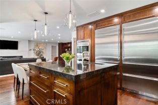 Single Family Residence, 17641 Corinthian dr, Encino, CA 91316 - 14
