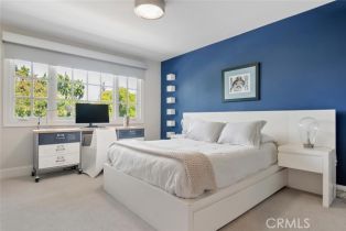 Single Family Residence, 17641 Corinthian dr, Encino, CA 91316 - 28