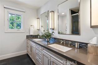Single Family Residence, 17641 Corinthian dr, Encino, CA 91316 - 29