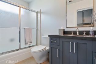 Single Family Residence, 17641 Corinthian dr, Encino, CA 91316 - 37