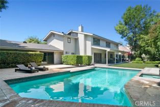 Single Family Residence, 17641 Corinthian dr, Encino, CA 91316 - 41