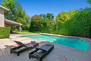 Single Family Residence, 17641 Corinthian dr, Encino, CA 91316 - 43