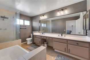 Townhouse, 6323 Reseda blvd, Tarzana, CA 91335 - 21