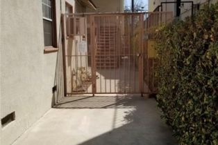 Apartment, 17112 Chatsworth st, Granada Hills, CA 91344 - 13