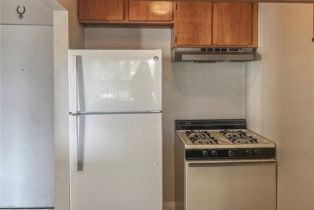 Apartment, 17112 Chatsworth st, Granada Hills, CA 91344 - 4