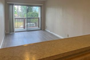 Apartment, 17112 Chatsworth st, Granada Hills, CA 91344 - 6