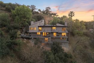 Single Family Residence, 3250 Coldwater Canyon ave, Studio City, CA 91604 - 2