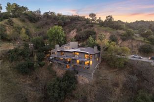 Single Family Residence, 3250 Coldwater Canyon ave, Studio City, CA 91604 - 4