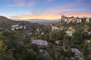 Single Family Residence, 3250 Coldwater Canyon ave, Studio City, CA 91604 - 5