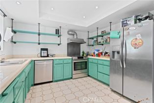 Single Family Residence, 9319 Rowell ave, Chatsworth, CA 91311 - 11