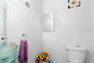 Single Family Residence, 9319 Rowell ave, Chatsworth, CA 91311 - 12