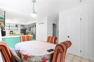 Single Family Residence, 9319 Rowell ave, Chatsworth, CA 91311 - 9