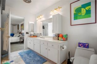 Single Family Residence, 22633 Crespi st, Woodland Hills, CA 91364 - 24