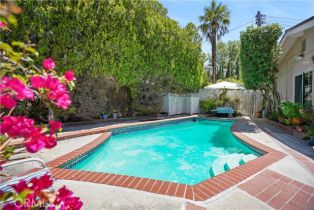 Single Family Residence, 22633 Crespi st, Woodland Hills, CA 91364 - 3